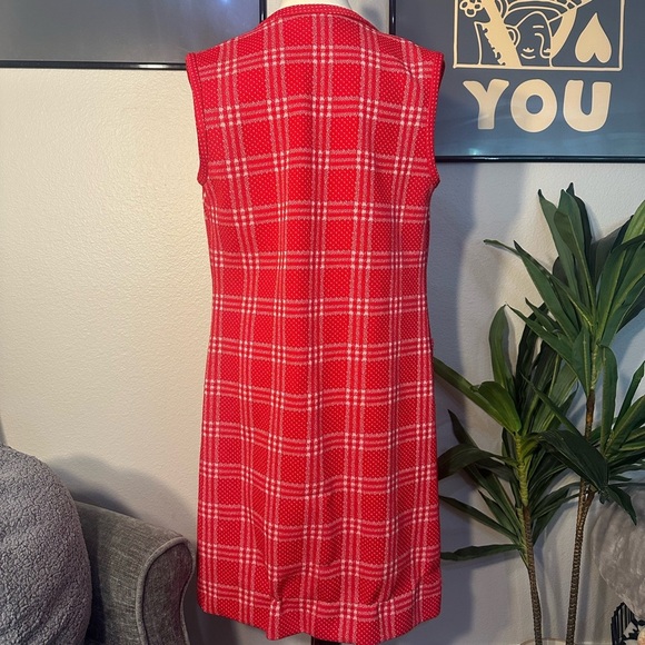 Kay Windsor Plaid Cardigan - Picture 5 of 5